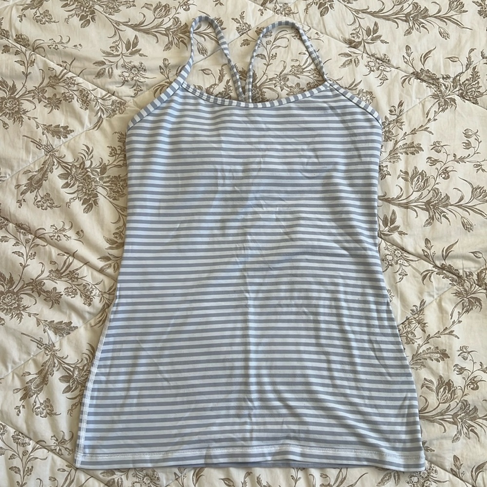 Lululemon Power Y Tank *Luon in Classic Stripe White Silver Fox!